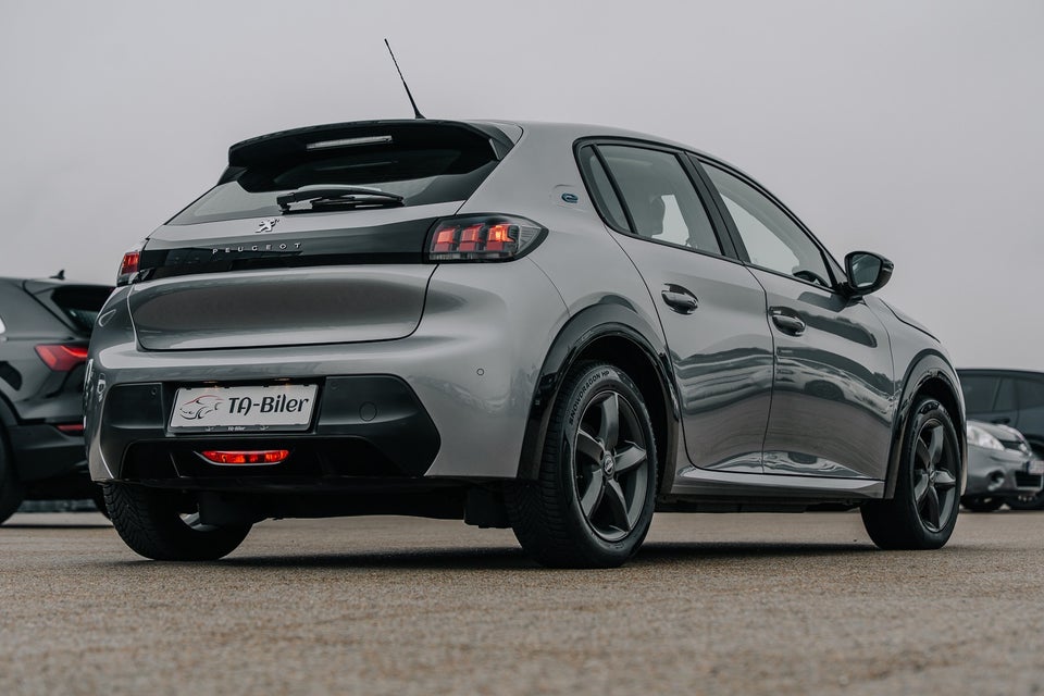 Peugeot e-208 50 Active 5d