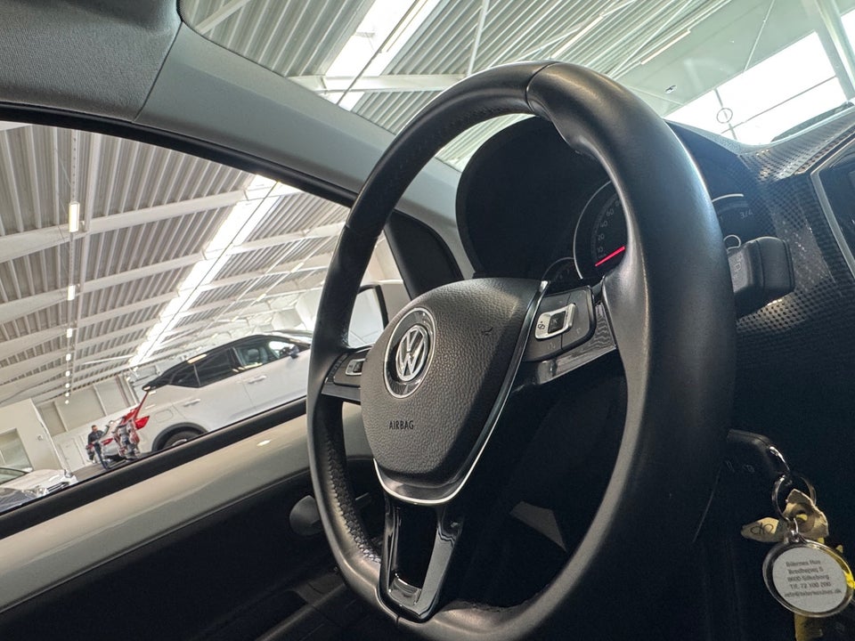 VW Up! 1,0 MPi 60 Move Up! BMT 5d