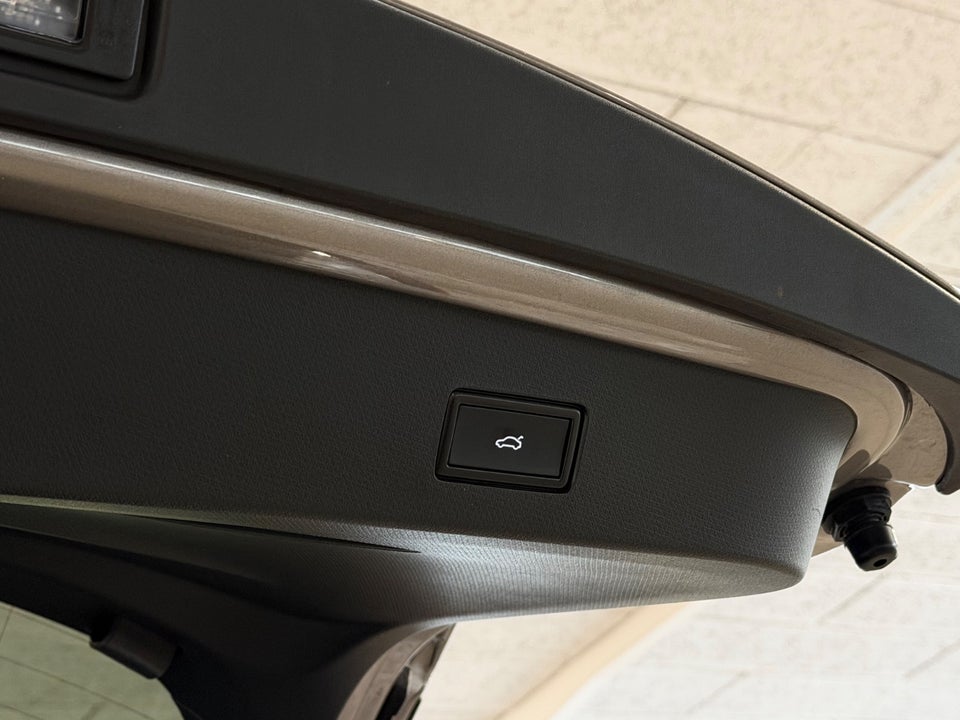 Cupra Tavascan 77 Adrenaline 5d