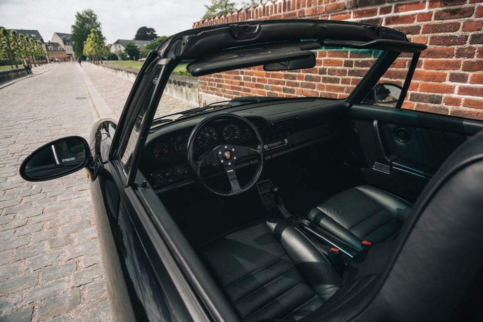 Porsche 911 3,6 Carrera 2 Cabriolet 2d