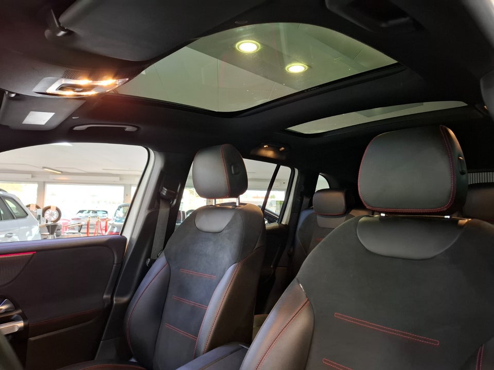 Mercedes EQB300 4Matic 5d