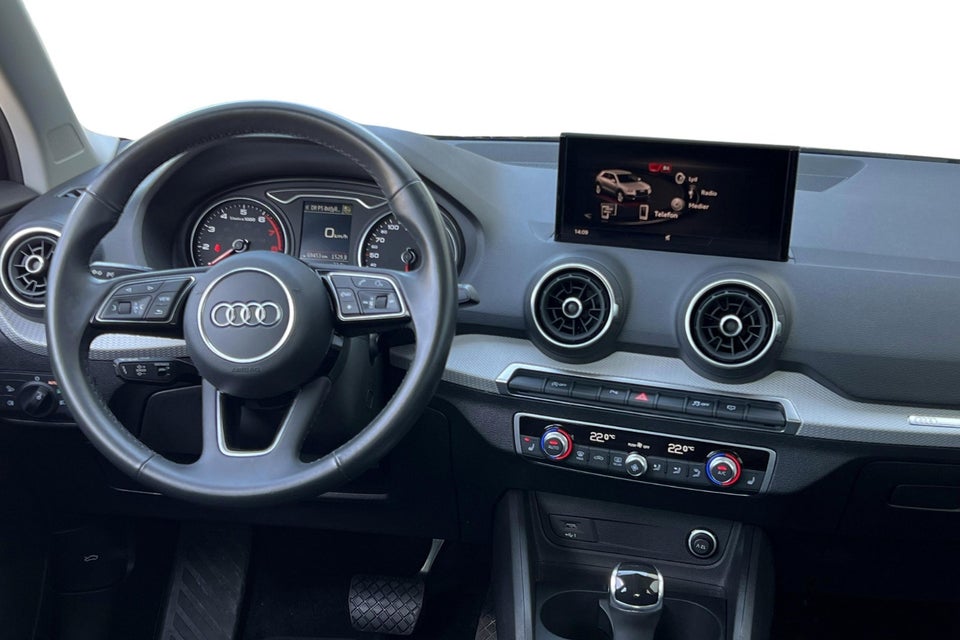 Audi Q2 35 TFSi Prestige S-tr. 5d