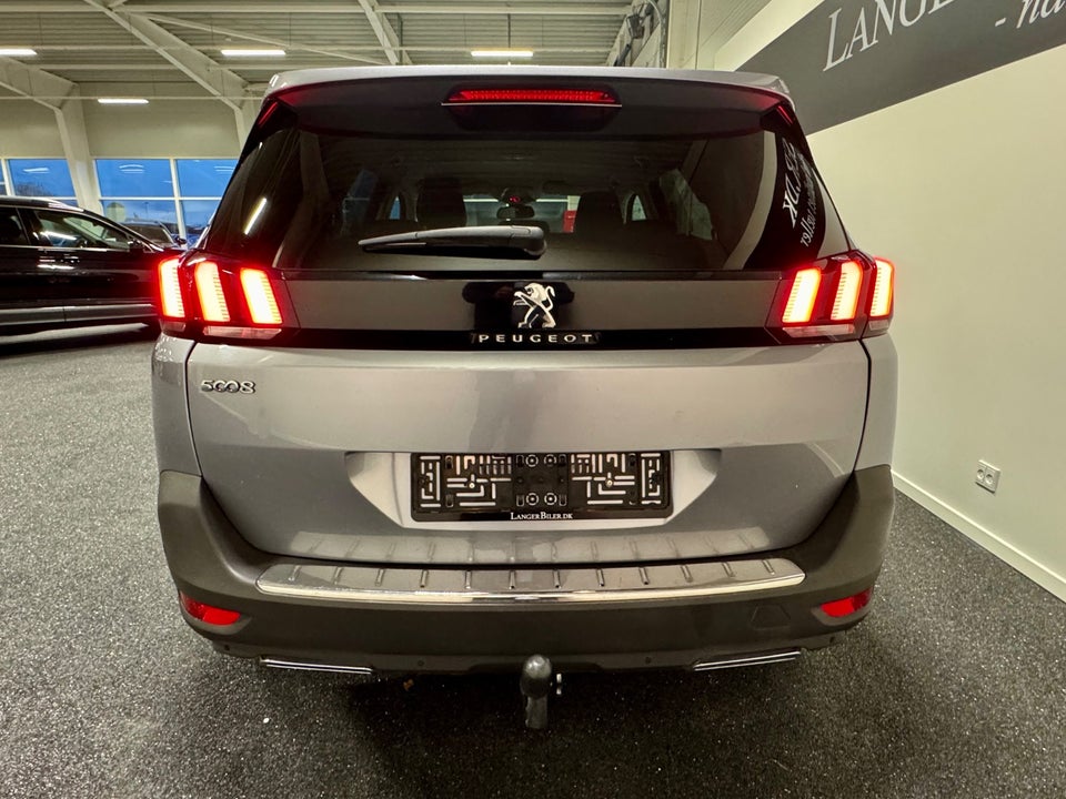 Peugeot 5008 1,6 BlueHDi 120 Allure EAT6 7prs 5d