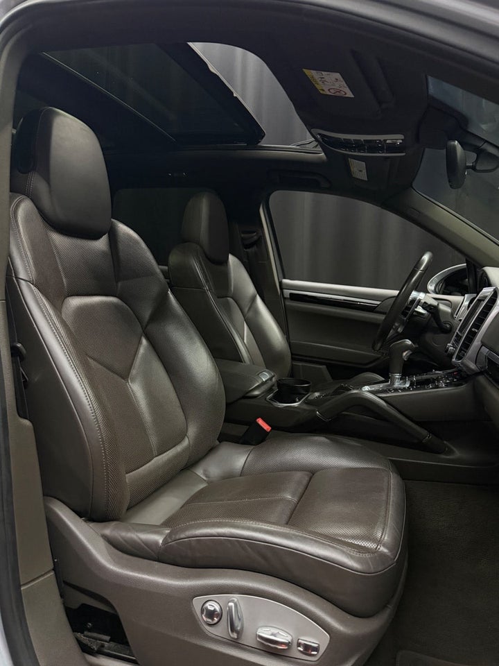 Porsche Cayenne 3,0 D Tiptr. 5d