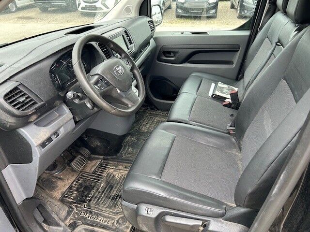 Toyota ProAce 2,0 D 120 Long Comfort Master aut. 4d
