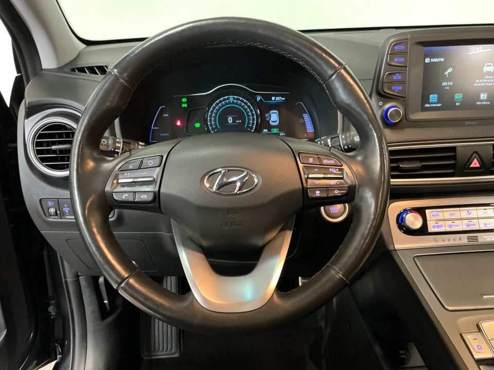 Hyundai Kona 64 EV Advanced 5d