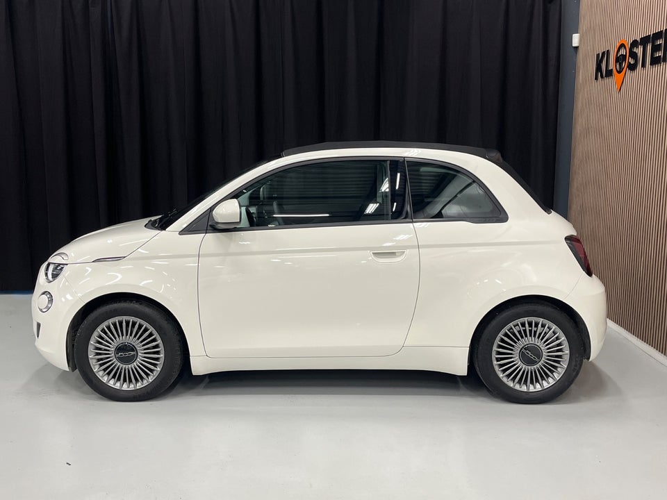 Fiat 500e 42 Icon Cabrio 2d