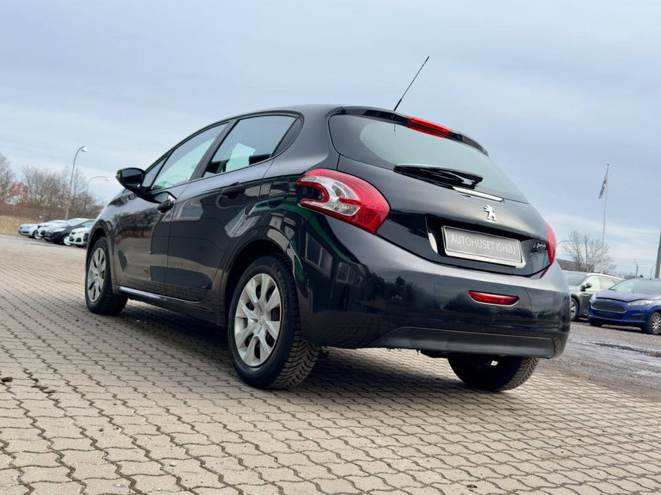 Peugeot 208 1,0 VTi Access 5d