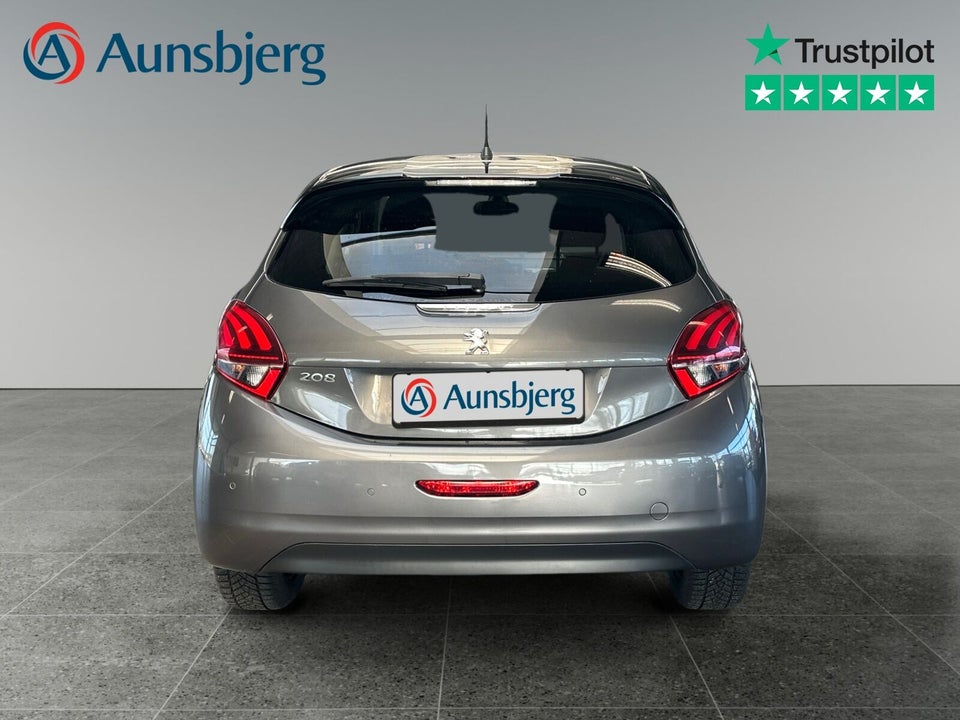 Peugeot 208 1,5 BlueHDi 100 Privé 5d