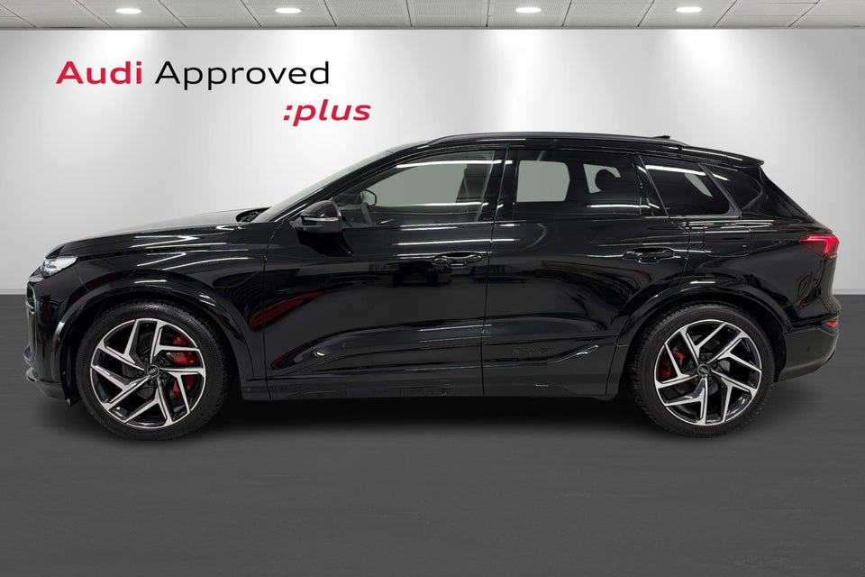 Audi SQ6 e-tron quattro 5d