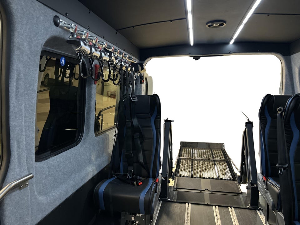 Maxus e-Deliver 9 51