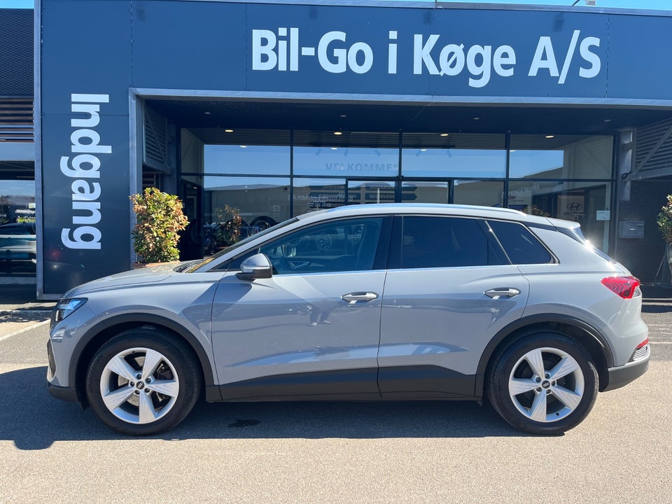 Audi Q4 e-tron 40 Attitude 5d