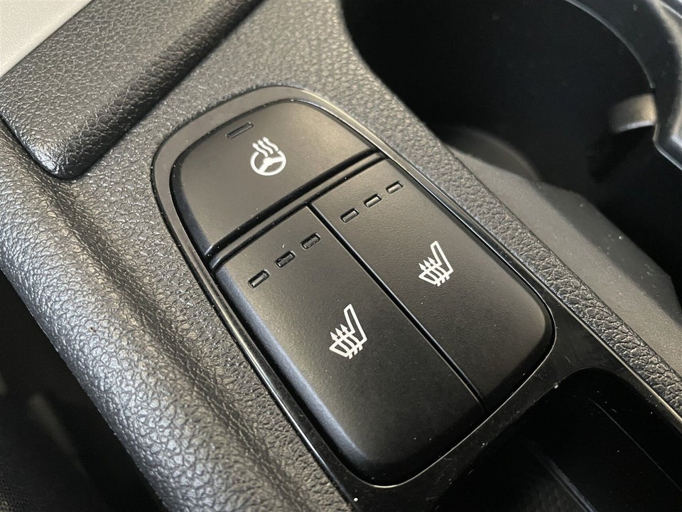 Kia Niro 1,6 HEV Attraction DCT 5d