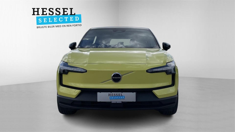 Volvo EX30 Extended Range Plus 5d