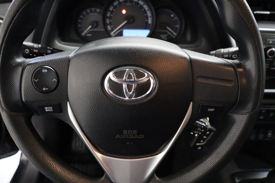 Toyota Auris 1,6 T2+ Comfort Touring Sports 5d