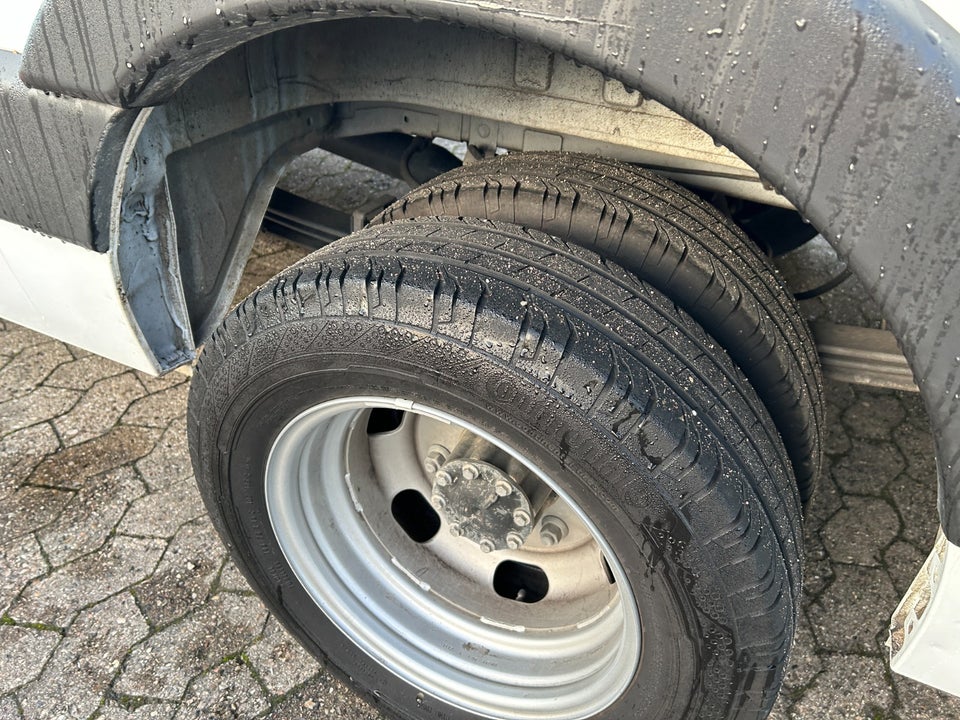 Nissan Interstar 2,3 dCi 165 L3H2 Tekna Van RWD