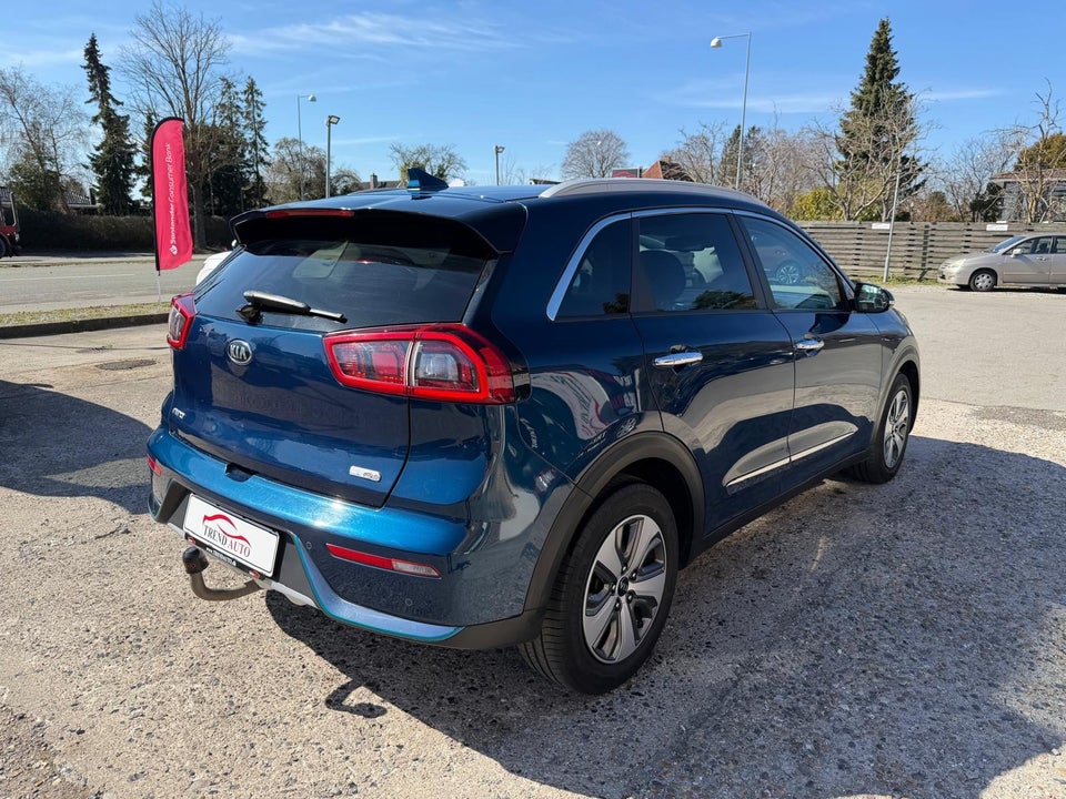 Kia Niro 1,6 PHEV Advance DCT 5d