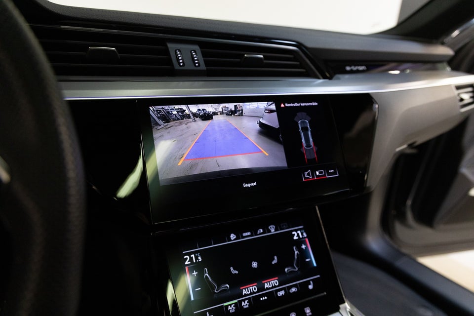 Audi Q8 e-tron 55 Advanced S-line quattro 5d