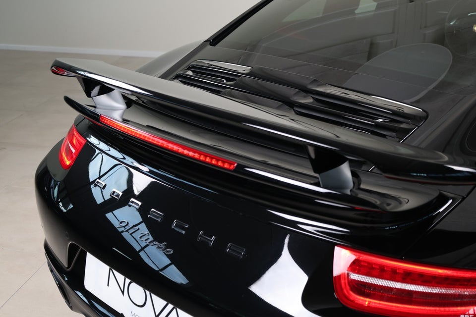 Porsche 911 Turbo 3,8 Coupé PDK 2d