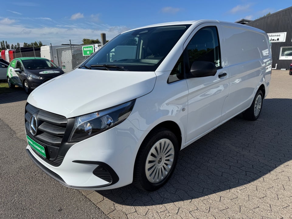 Mercedes Vito 114 2,0 CDi A2 Kassevogn SELECT aut. RWD