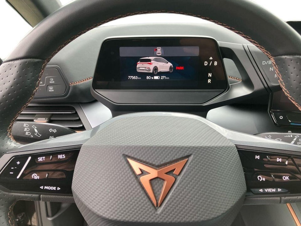 Cupra Born 58  5d