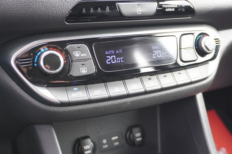 Hyundai i30 1,0 T-GDi Life Komfort stc. 5d