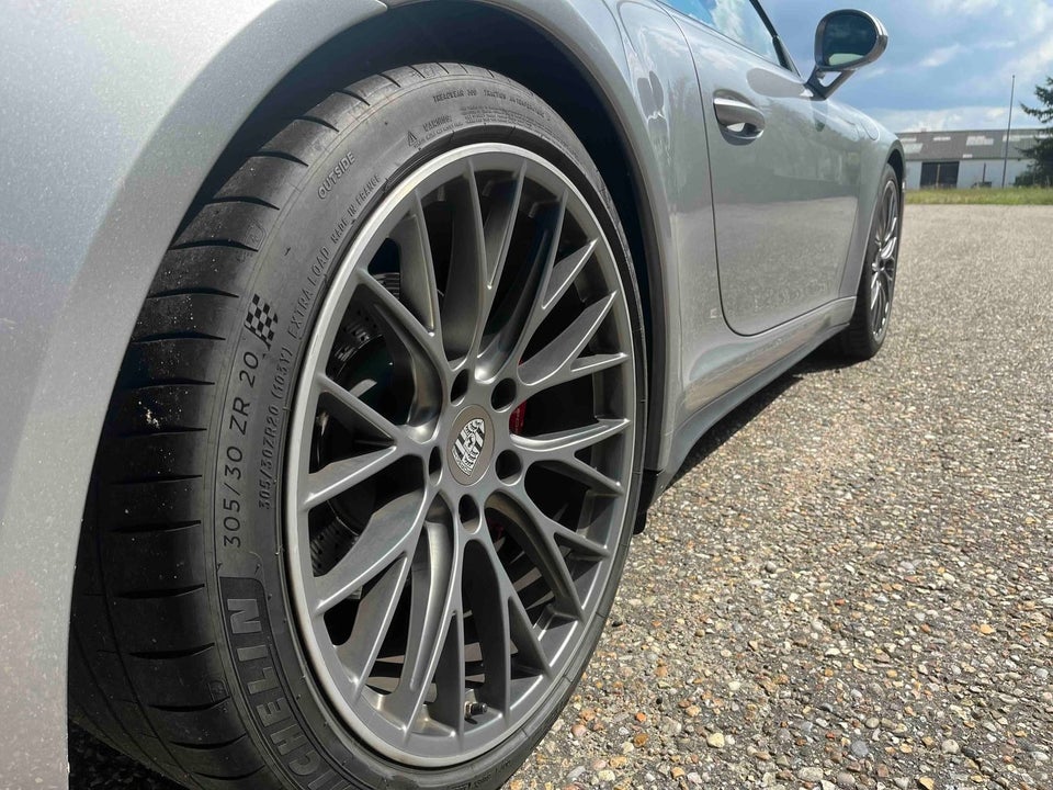 Porsche 911 Carrera 4S 3,0 Cabriolet PDK 2d