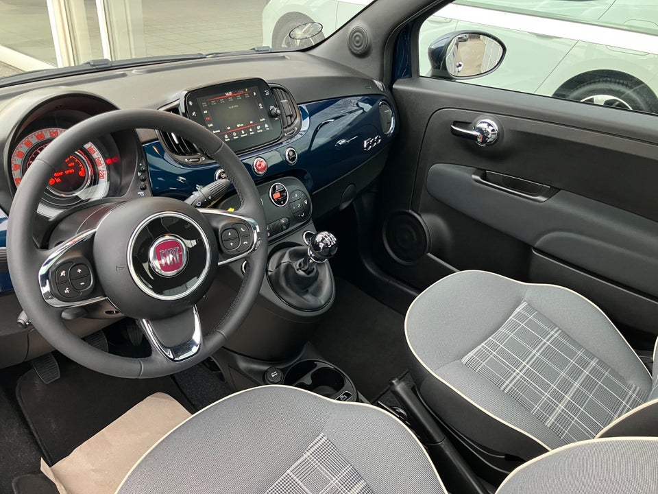 Fiat 500 1,0 Hybrid Lounge 3d