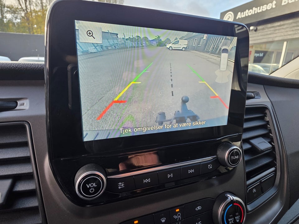 Ford Transit Custom 300L 2,0 TDCi 130 Trend