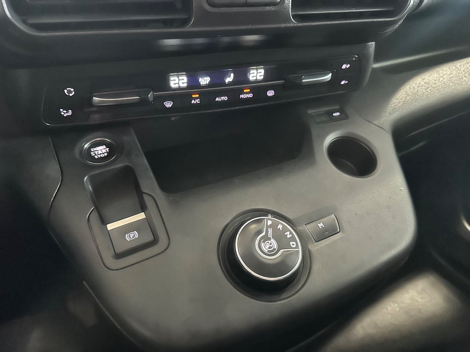 Peugeot Partner 1,5 BlueHDi 130 L2V2 Ultimate EAT8 Van