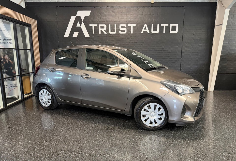 Toyota Yaris 1,0 VVT-i T2 5d 2015 — billede 1 af 16