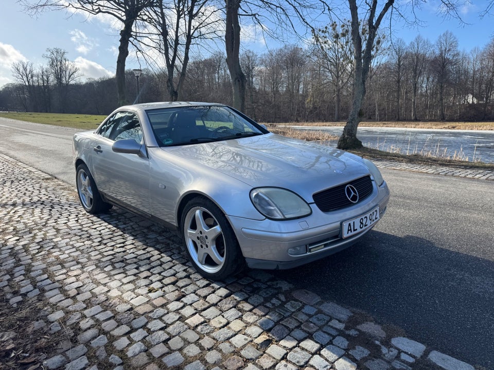 Mercedes SLK230 2,3 Kompressor aut. 2d