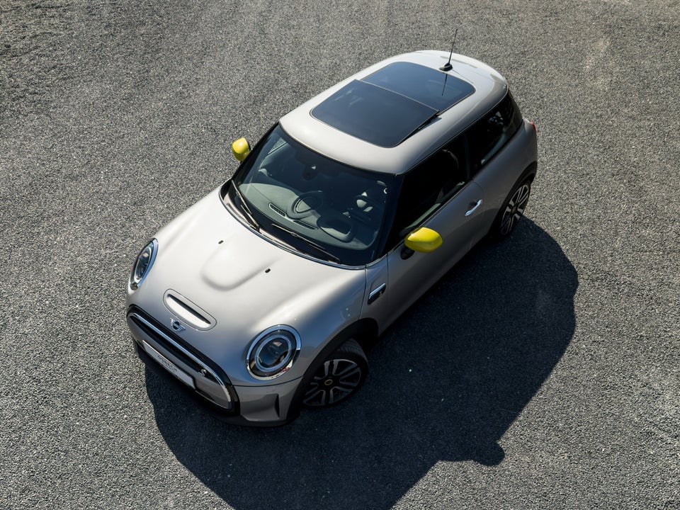 MINI Cooper SE Yours Trim 3d