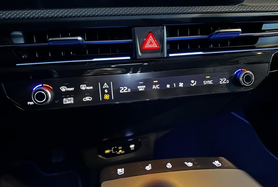 Kia EV6 84 Long Range Upgrade 5d