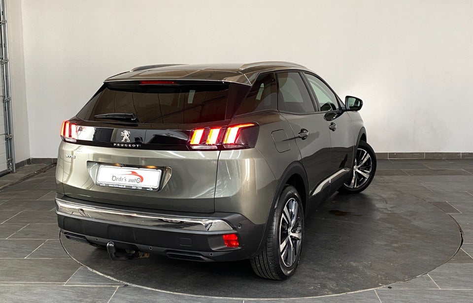 Peugeot 3008 1,6 BlueHDi 120 Allure EAT6 5d