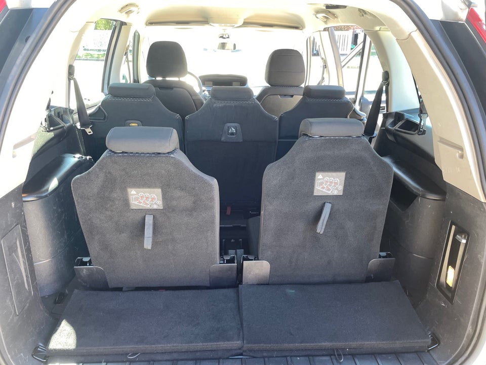 Citroën Grand C4 Picasso 1,6 HDi 112 Seduction 7prs 5d