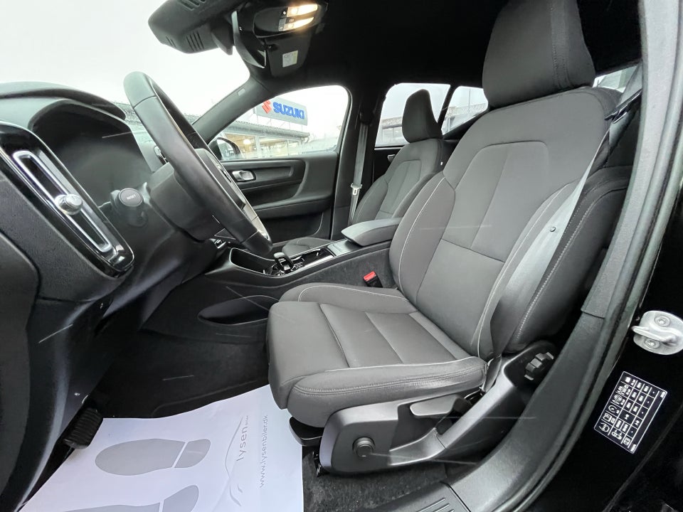 Volvo XC40 P6 ReCharge Core 5d