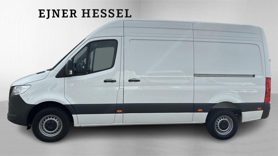 Mercedes Sprinter 317 2,0 CDi A2 Kassevogn PRO aut. RWD