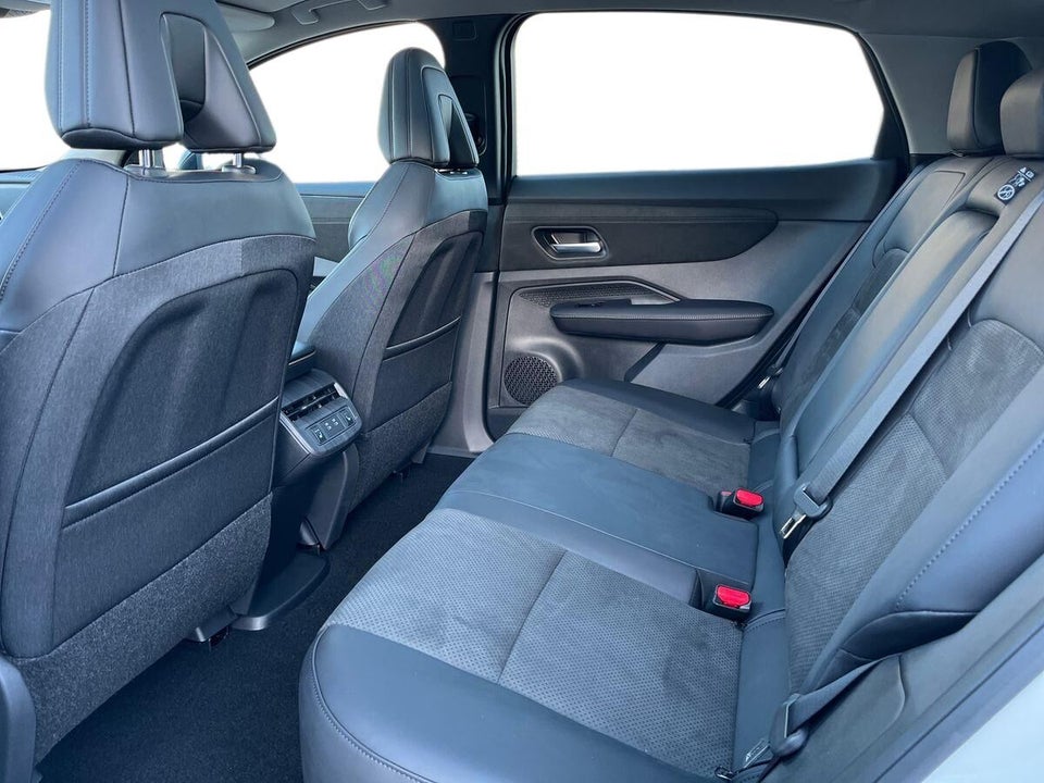 Nissan Ariya 87 Evolve 5d