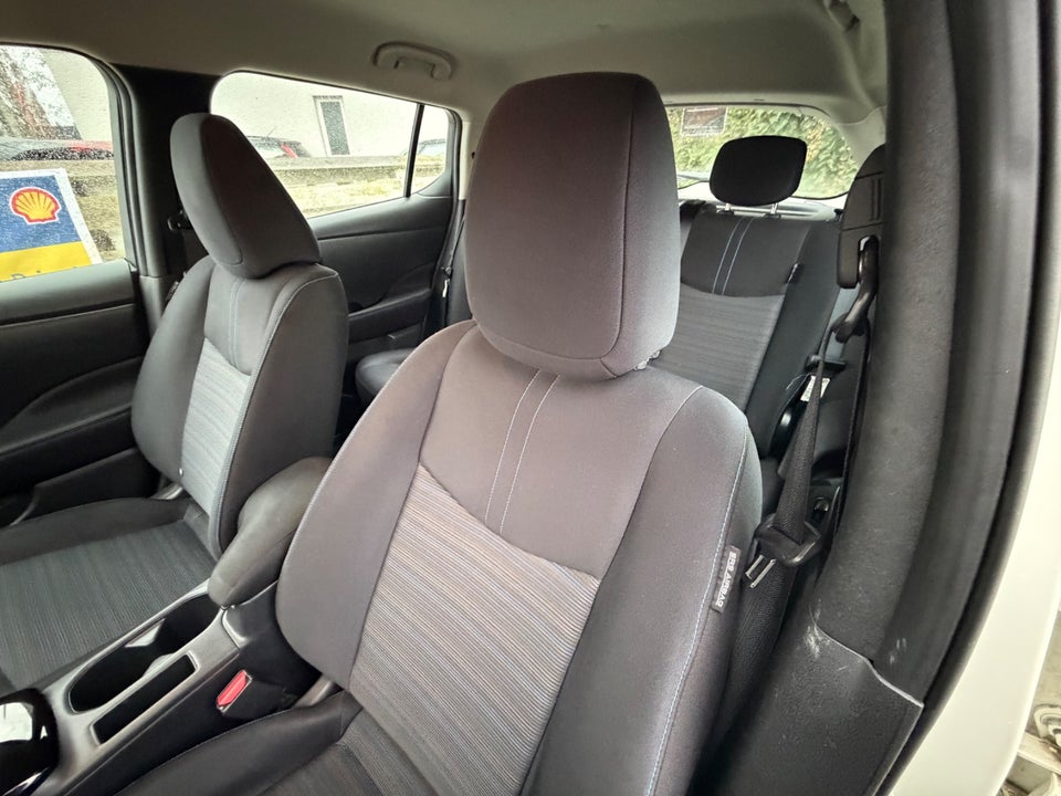 Nissan Leaf 40 Acenta 5d