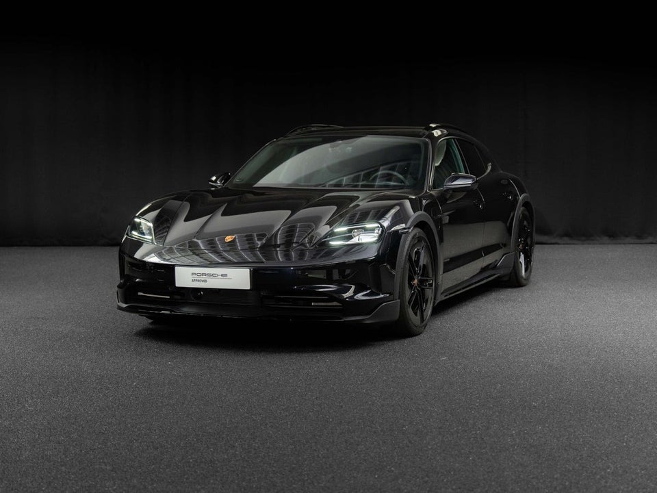 Porsche Taycan 4 Performance+ Cross Turismo 5d