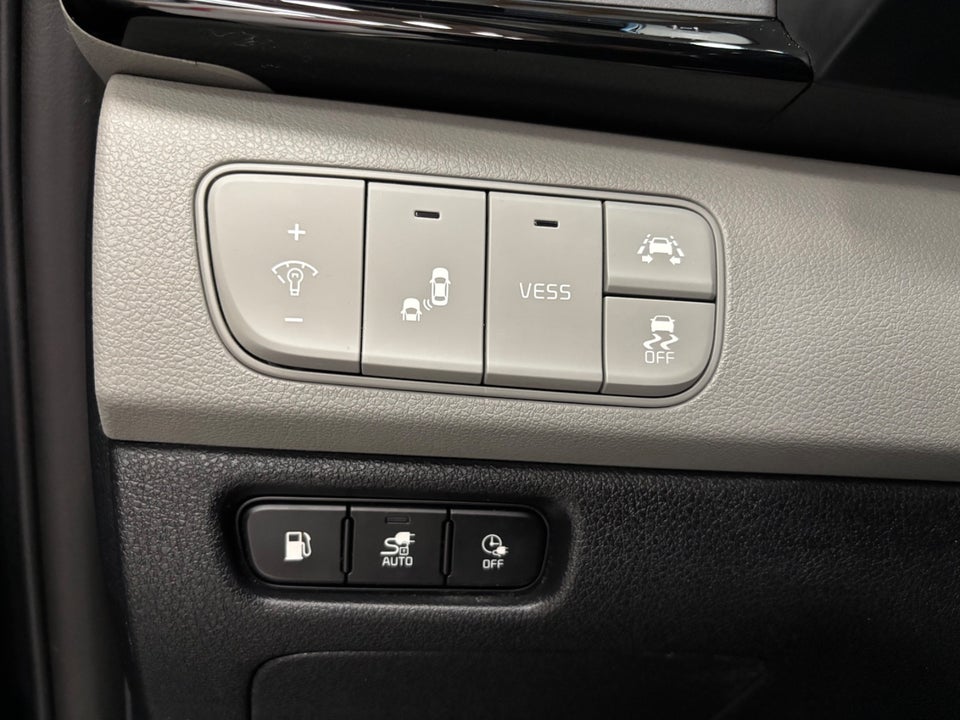 Kia Niro 1,6 PHEV Advance DCT 5d