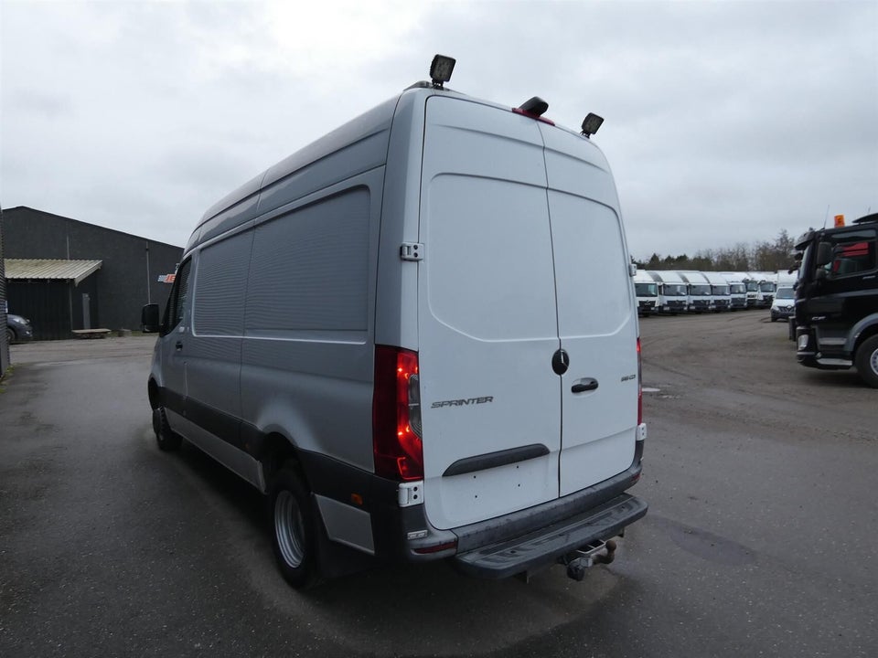 Mercedes Sprinter 516 2,2 CDi A2 Kassevogn RWD