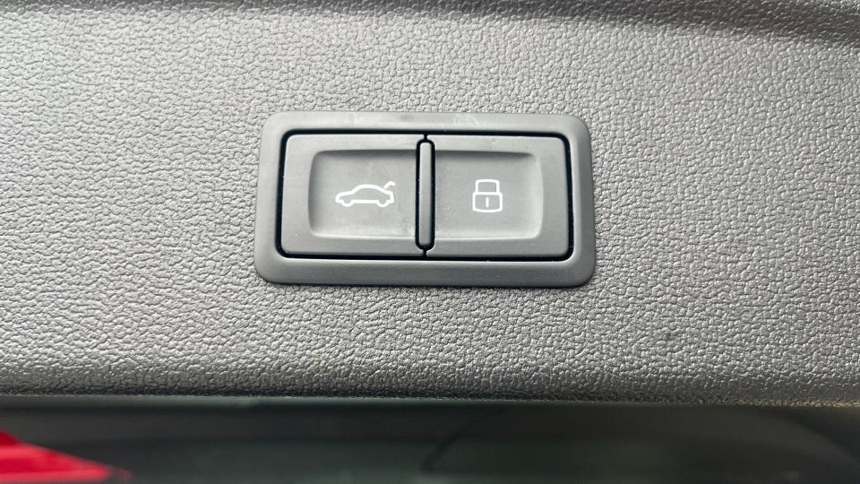 Audi A3 40 TFSi e S-line Sportback S-tr. 5d