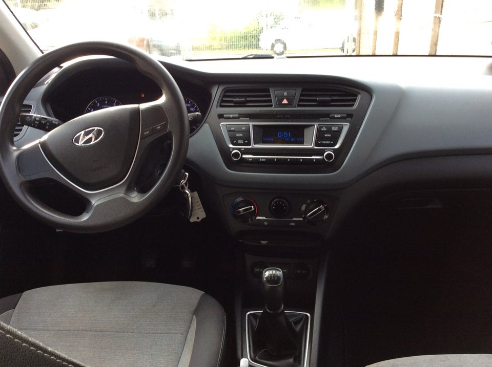 Hyundai i20 1,25 Sport 5d