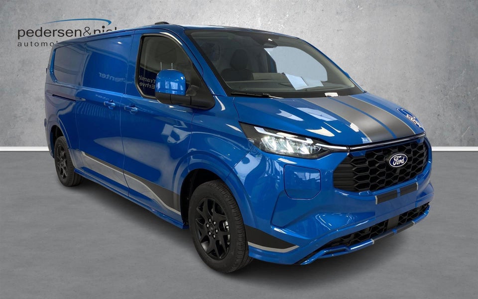 Ford Transit Custom 320L 2,5 PHEV Sport CVT