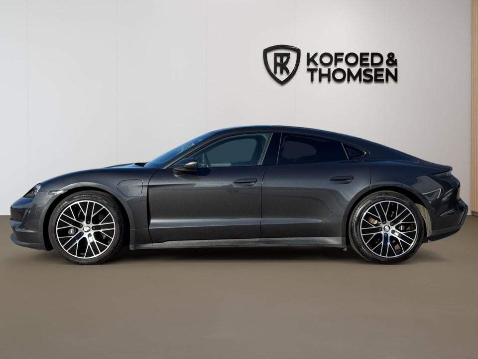 Porsche Taycan 4d