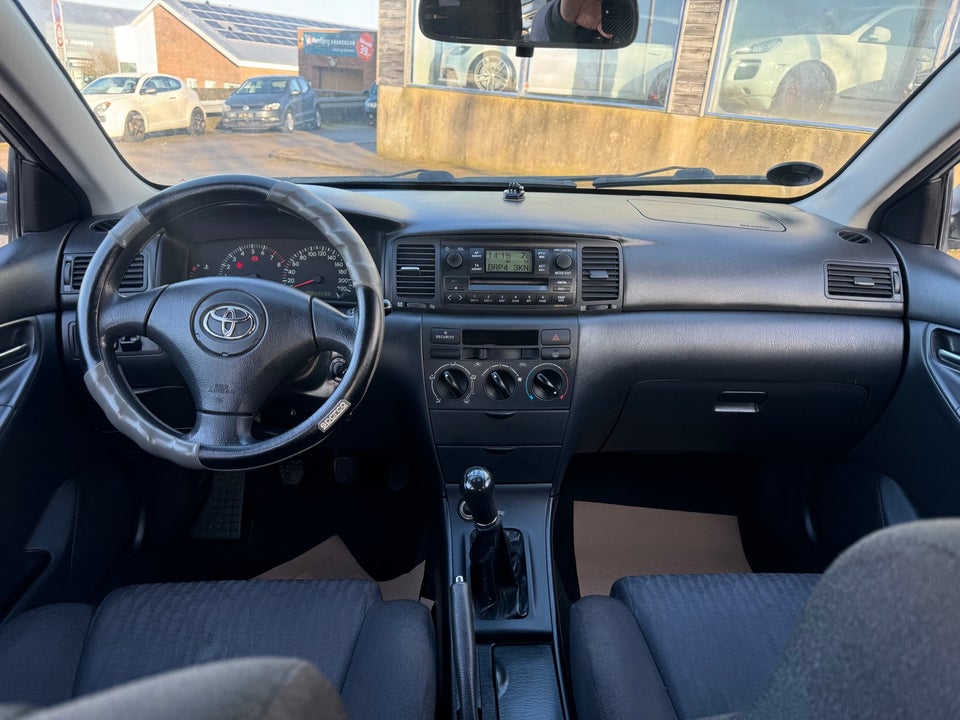 Toyota Corolla 1,6 Sol stc. 5d