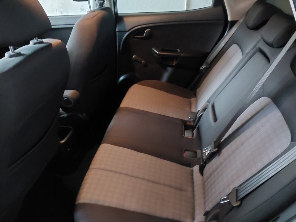 Kia Venga 1,6 CVVT Premium aut. 5d