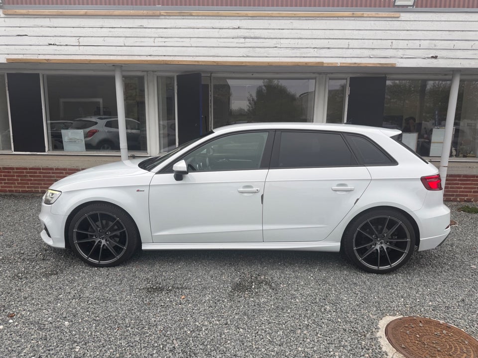Audi A3 35 TFSi S-line Sportback S-tr. 5d
